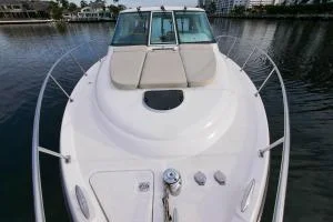 Tiara Yachts 3900 Sovran