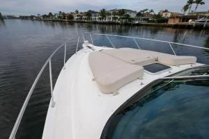 Tiara Yachts 3900 Sovran