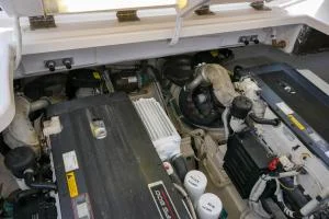 Tiara Yachts 3900 Sovran