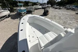 2026 Bluewater 25T image 21