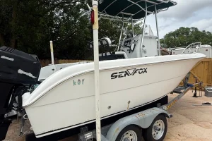 2005 Sea Fox 237 Center Console