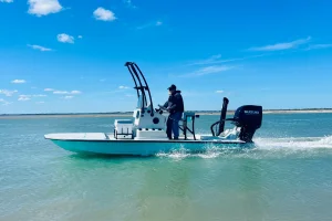 2026 Cayuco Lynx Cat 18