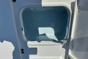 2025 Robalo 246 Cayman Shark Gray