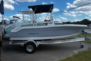 2026 Robalo R160 Alloy Gray/White