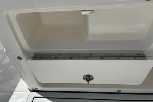 2026 Robalo R180 Atlas Blue