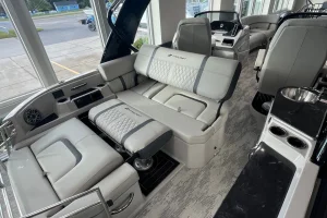 2026 Starcraft RX25 DL DC Metallic Black