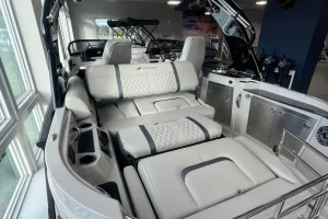 2026 Starcraft RX25 DL DC Metallic Black