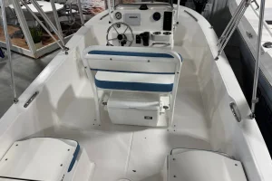 2026 Robalo R160 Atlas Blue
