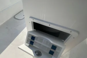 2024 Cape Horn 24XS Solid Ice Blue