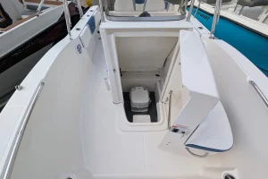 2026 Robalo R180 Biscayne Blue/White