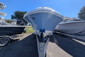 2026 Robalo R202 EX Steel Blue/White