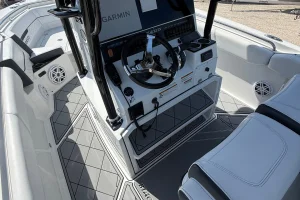 2021 Blackfin 252 image 47