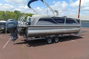 Godfrey Pontoons MC 235 SB