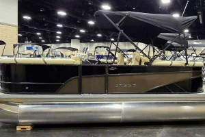 2024 Crest DLX 220 SLC Tritoon