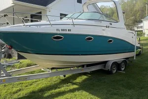 2009 Rinker 260EC