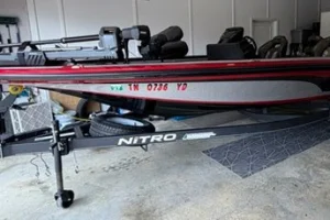 2022 Tracker Marine Nitro Z18 SC Pro Bass Boat