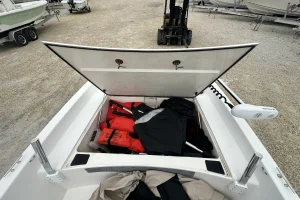 2020 Mako PRO SKIFF 17 CC image 11