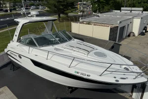 2018 Monterey 335 Sport Yacht