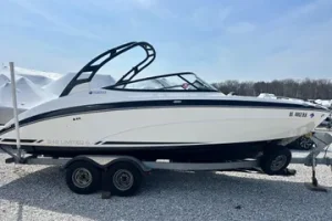 2016 Yamaha 242 Limited S