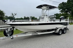 2021 Nauticstar 227 XTS