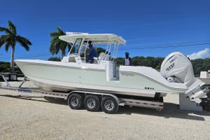 2025 EdgeWater 340CC image 2