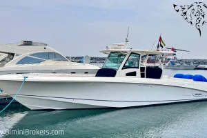 Boston Whaler 370 Outrage