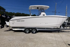 2025 Twin Vee 260 PRO GFX image 2
