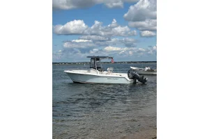 2006 Sea Hunt Triton 232