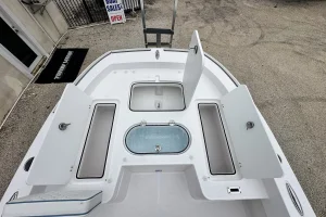 2027 Twin Vee 22 Bay Cat image 14