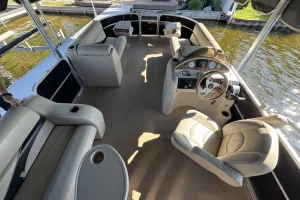 2011 BERKSHIRE PONTOON