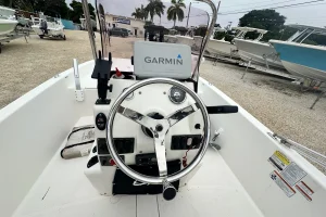 2020 Mako PRO SKIFF 17 CC image 6