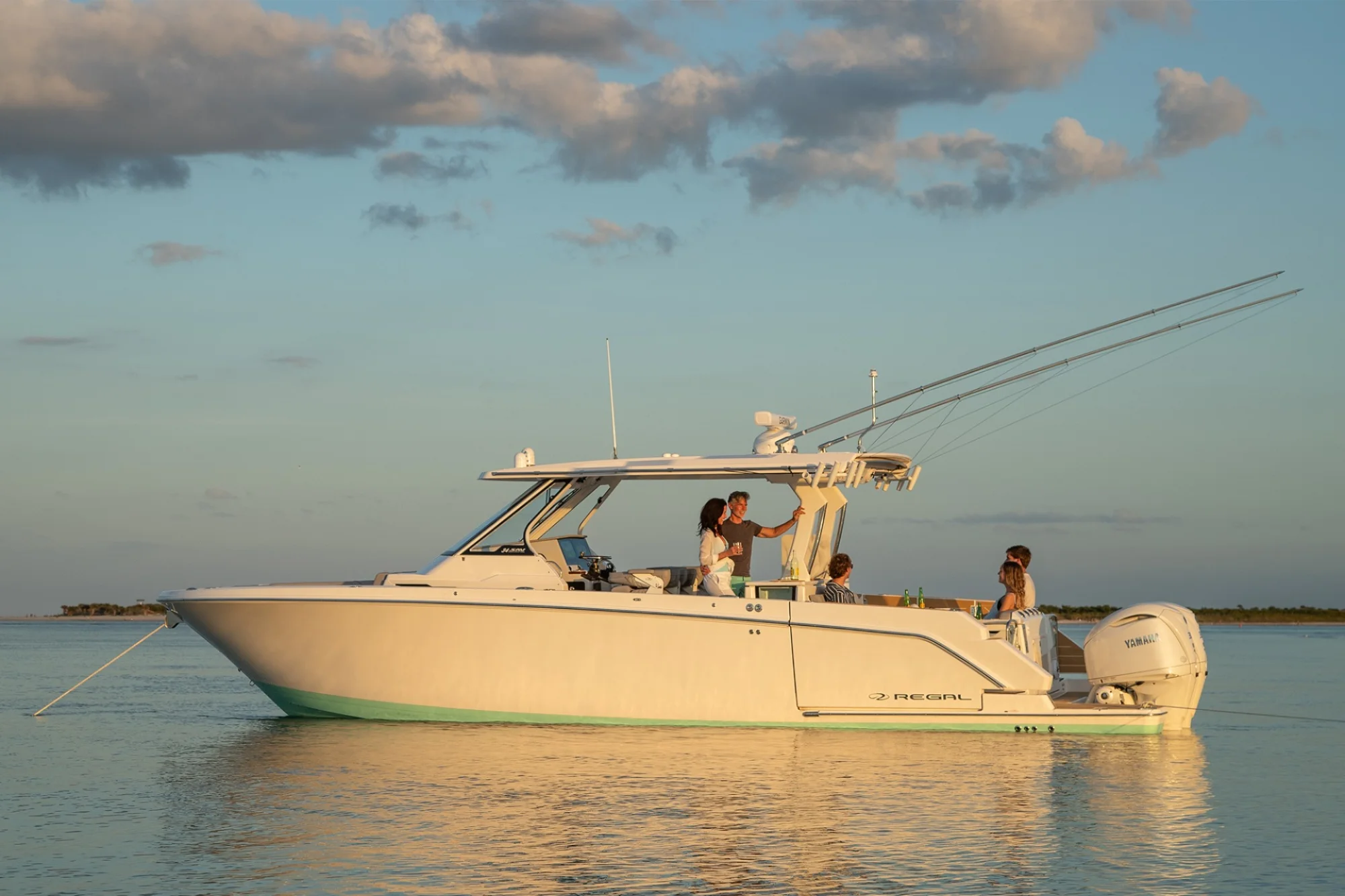 Regal Boats 34SAV - Image 2