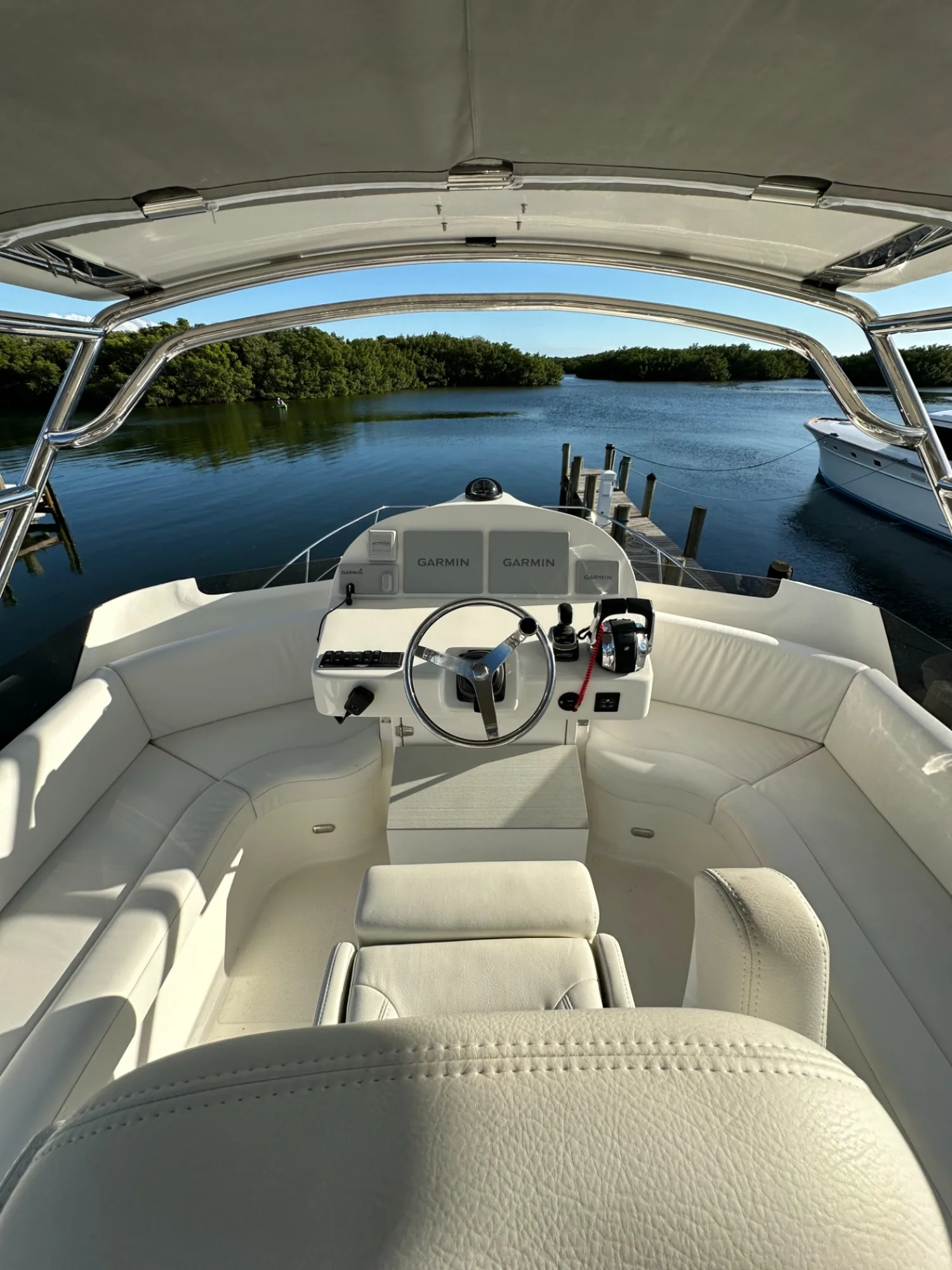 ArrowCat Power Catamarans 420 FlyBridge - Image 5