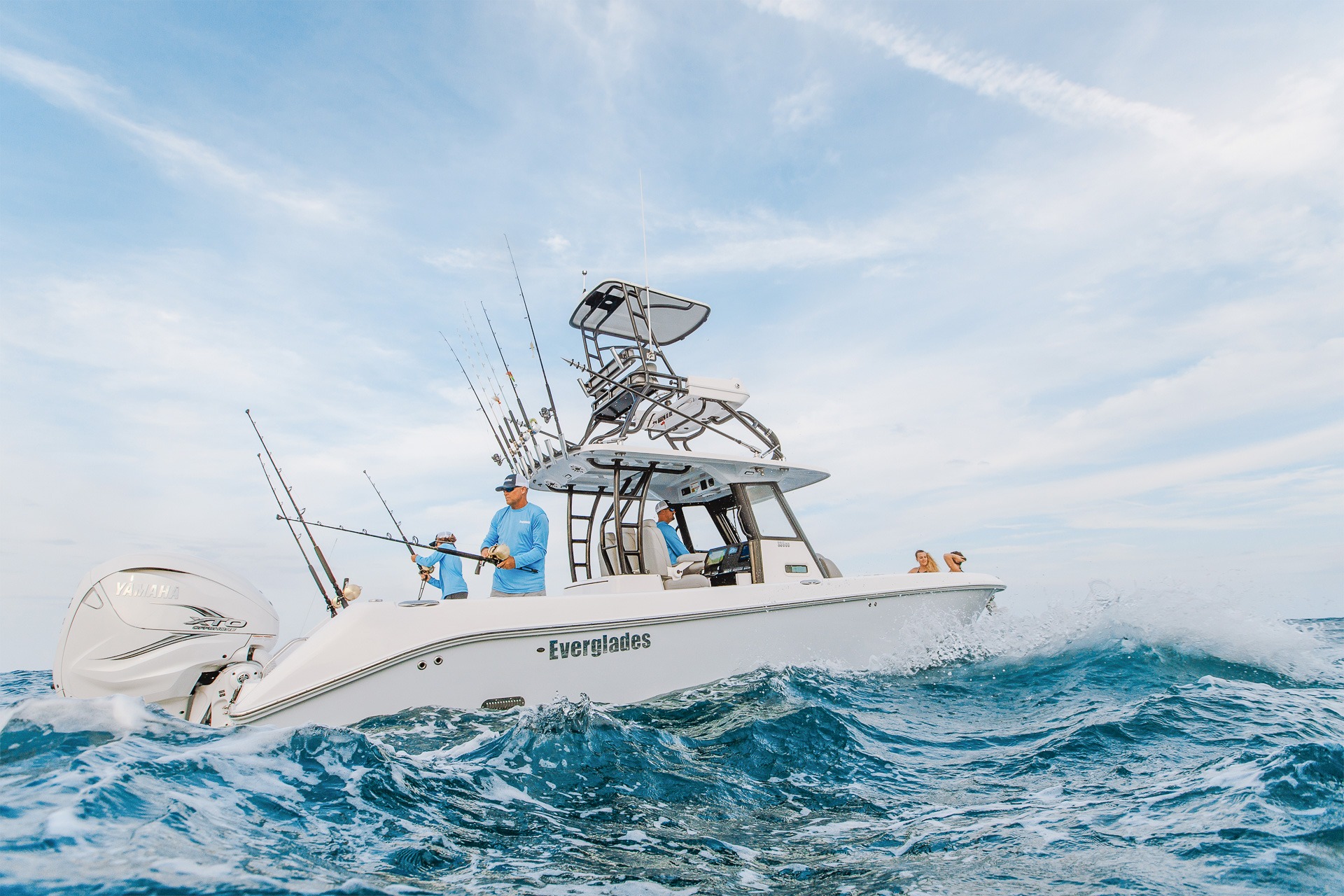 Everglades Boats 335CC - Image 10