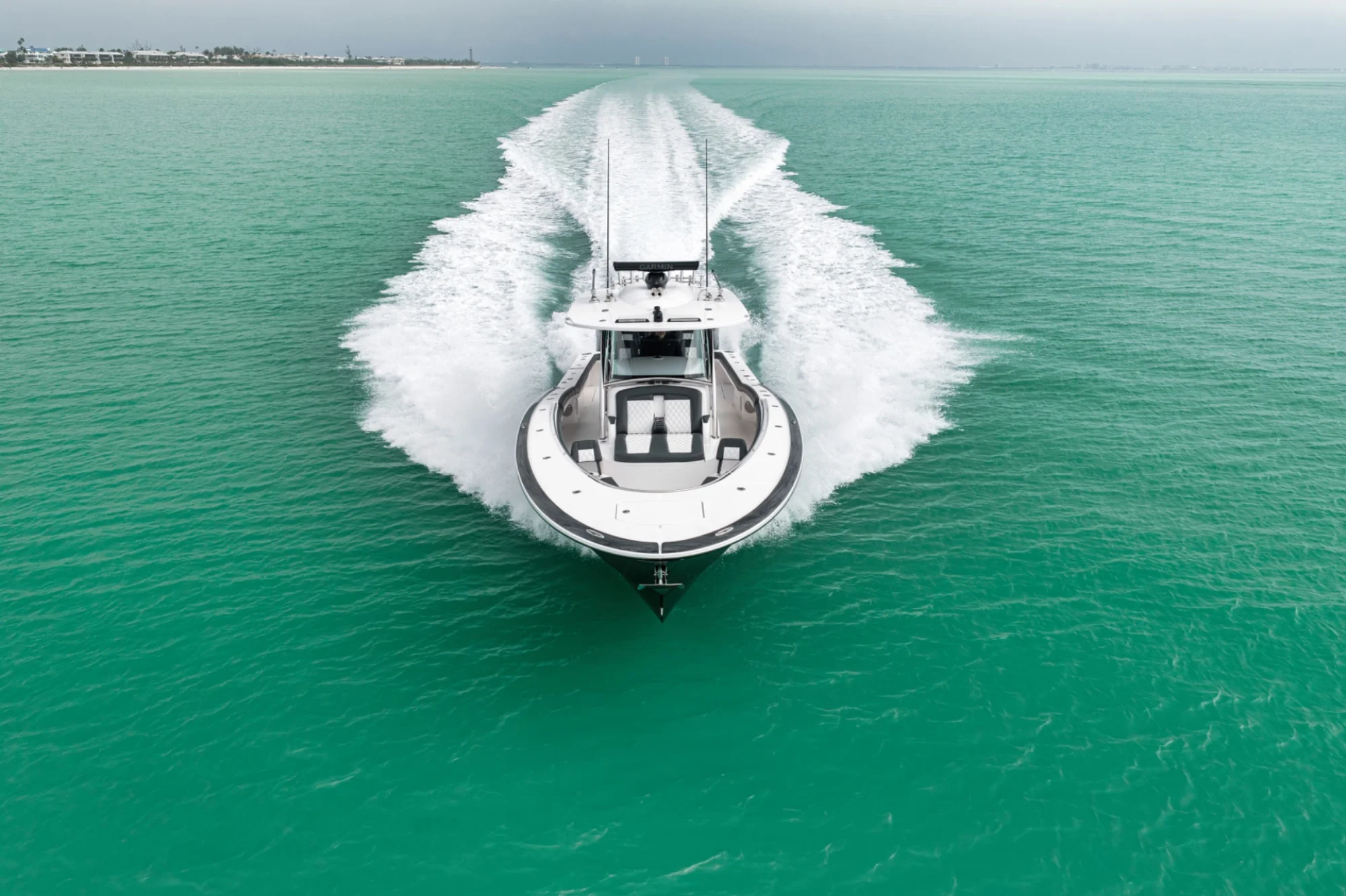 Mag Bay Yachts 43' CC - Image 8