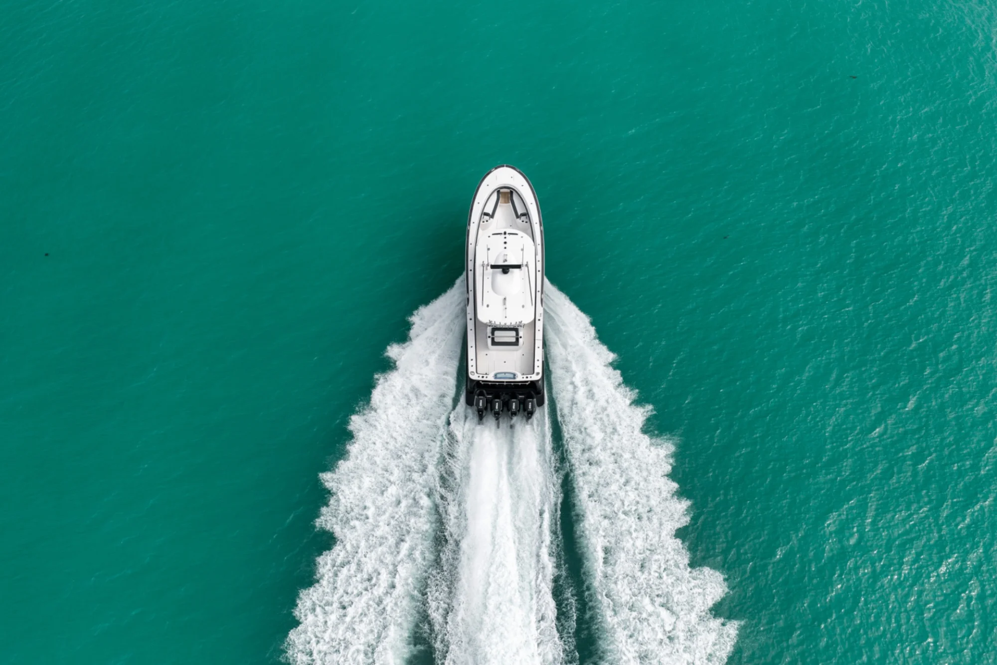 Mag Bay Yachts 43' CC - Image 6