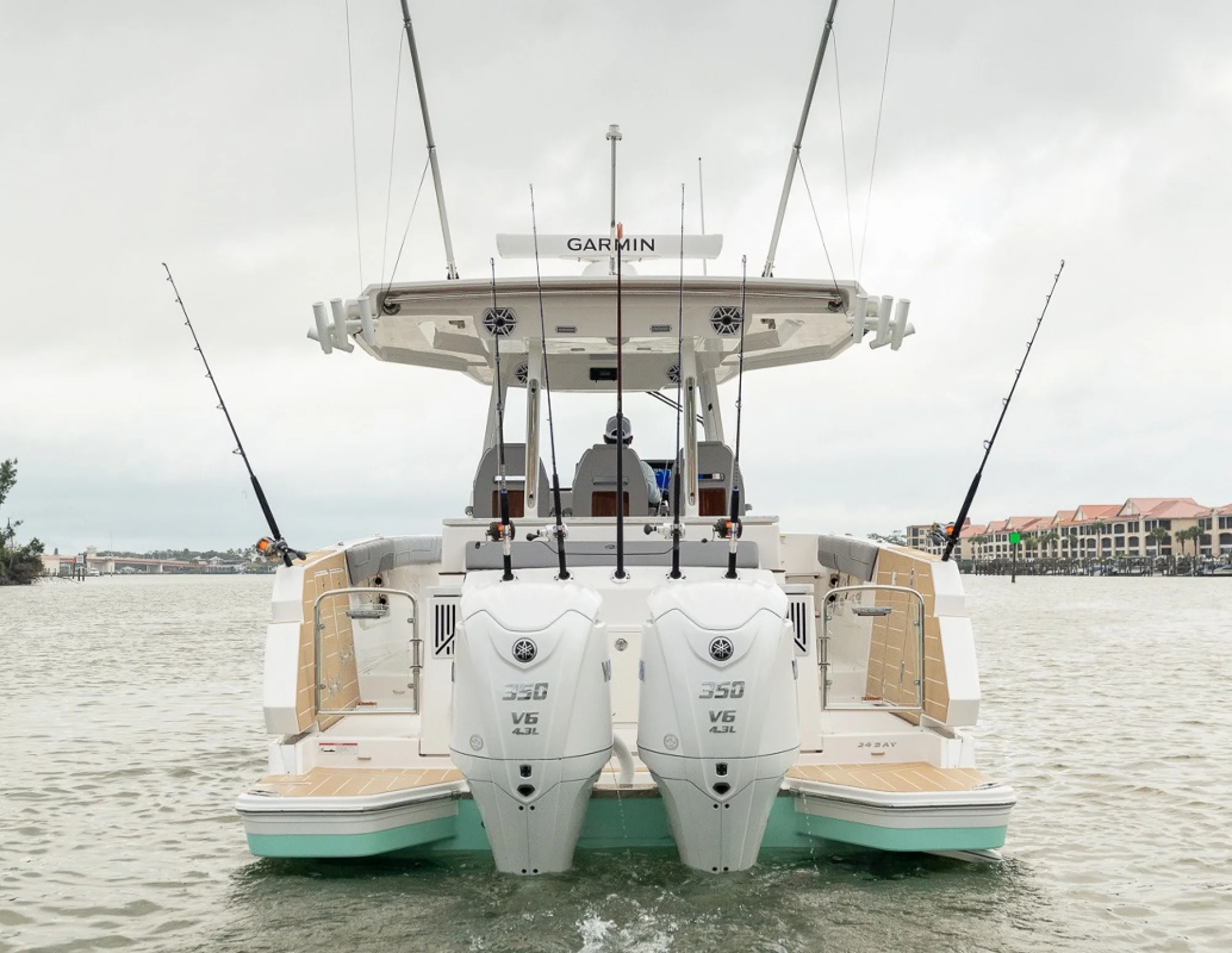 Regal Boats 34SAV - Image 3