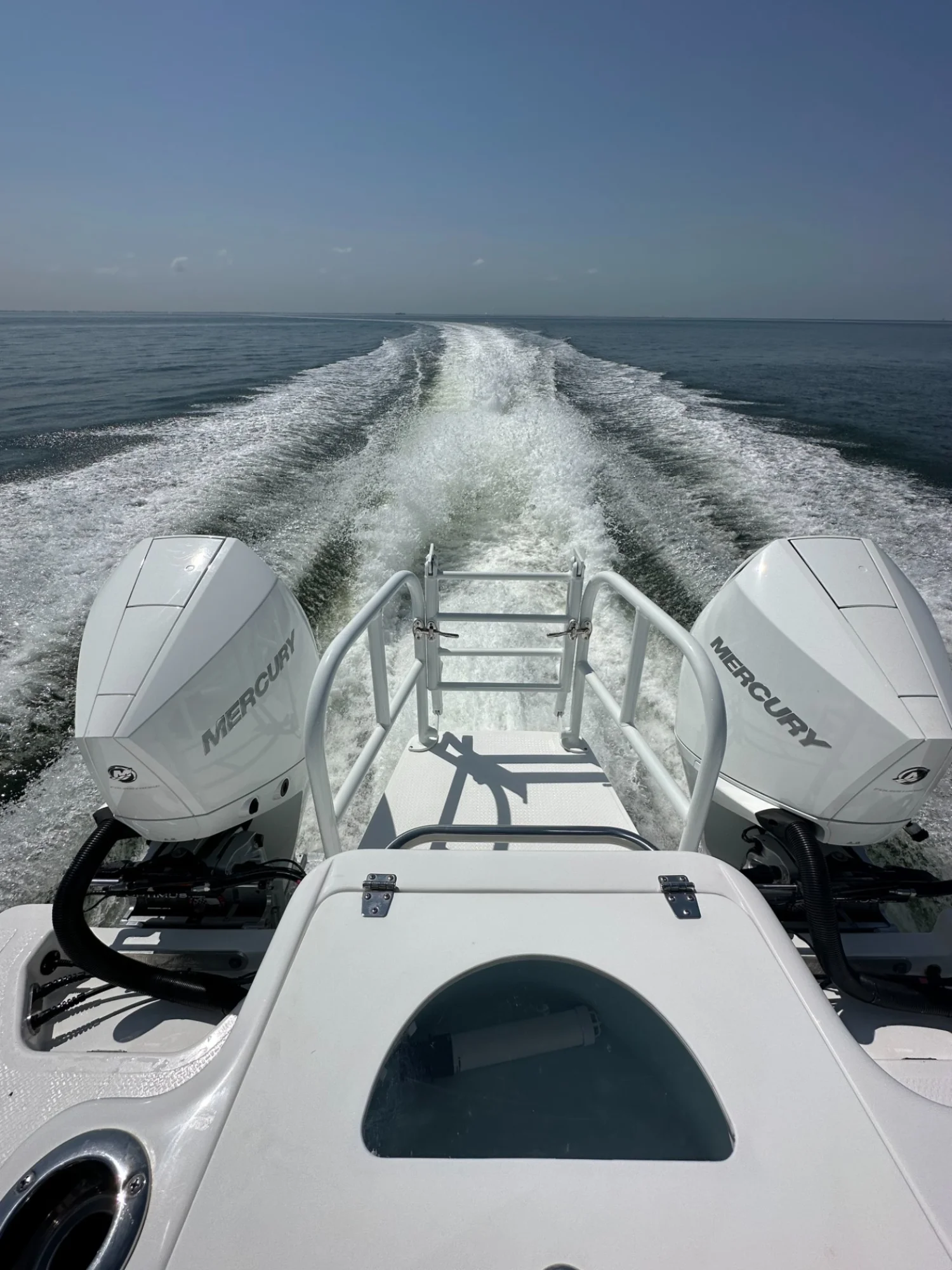ArrowCat Power Catamarans 320 Pilot House - Image 7