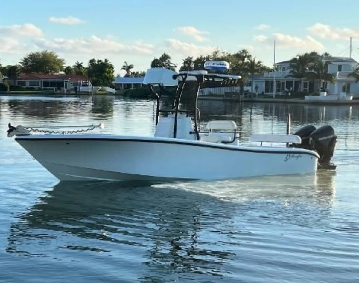 Yellowfin 26 Hybrid