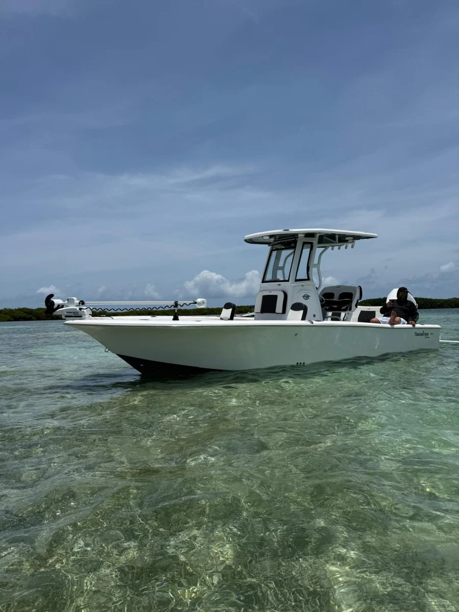 Tidewater 2500 Carolina Bay